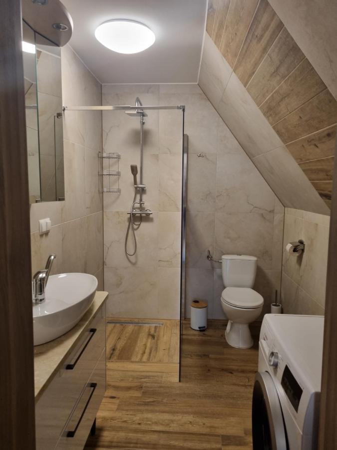 Apartamenty Jelen Pod Grapom Banska Nizna Eksteriør billede