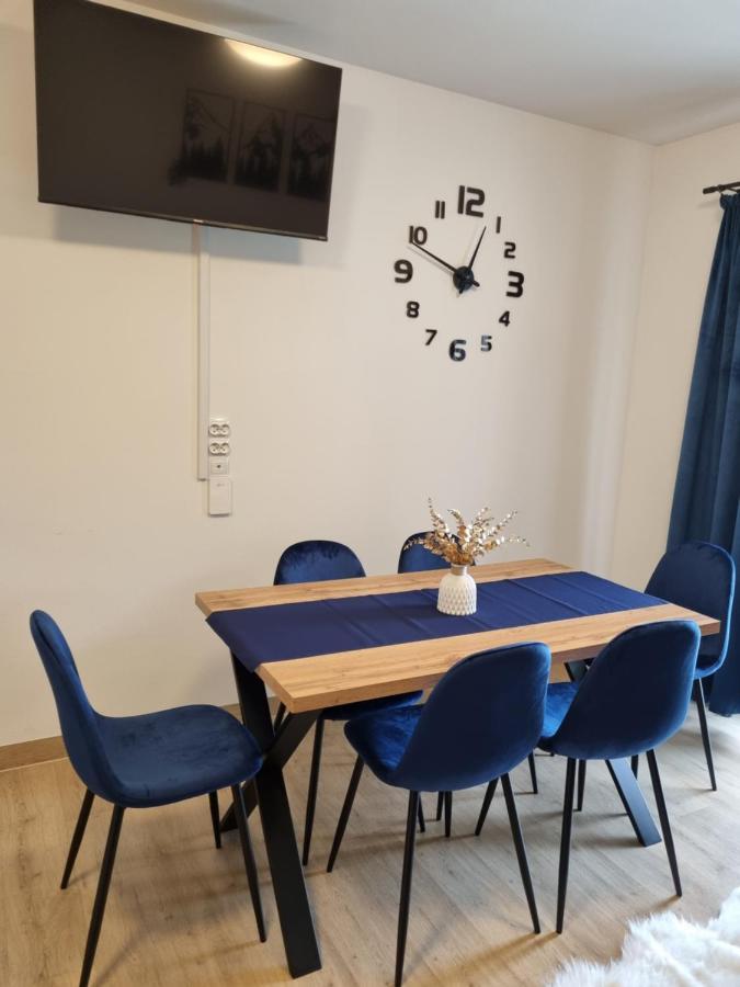 Apartamenty Jelen Pod Grapom Banska Nizna Eksteriør billede