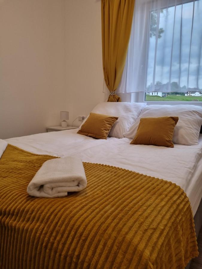 Apartamenty Jelen Pod Grapom Banska Nizna Eksteriør billede