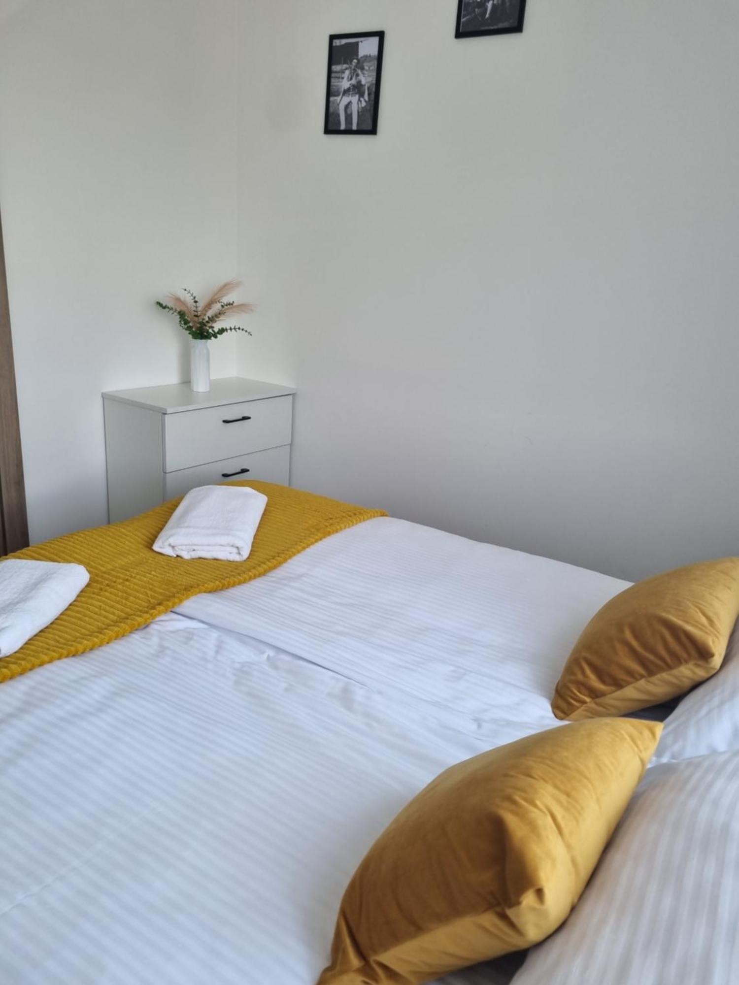 Apartamenty Jelen Pod Grapom Banska Nizna Eksteriør billede